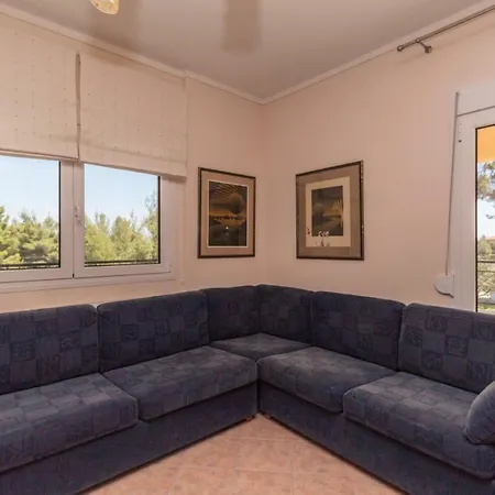 Kyrana Apartment Paliouri